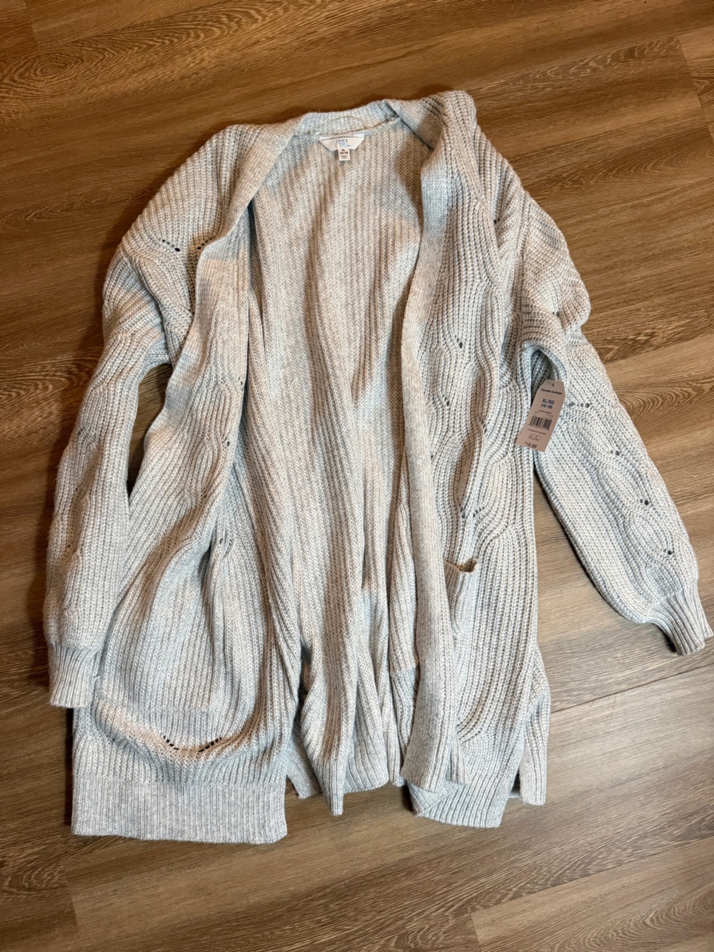 Time and Tru Light Gray Open Front Cable Cardigan